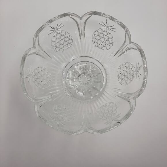 ShannoN Crystal by Godinger Lead Crystal Hospitality Pineapple Footed Bowl - Picture 6 of 16
